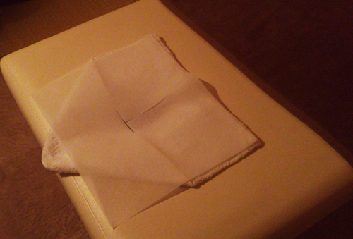 使い捨てのフェイスシート